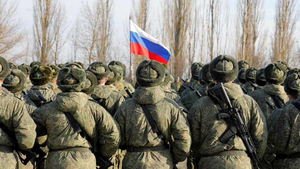 Rus orduları sınırda: qoquzma ya da ucum telükesi